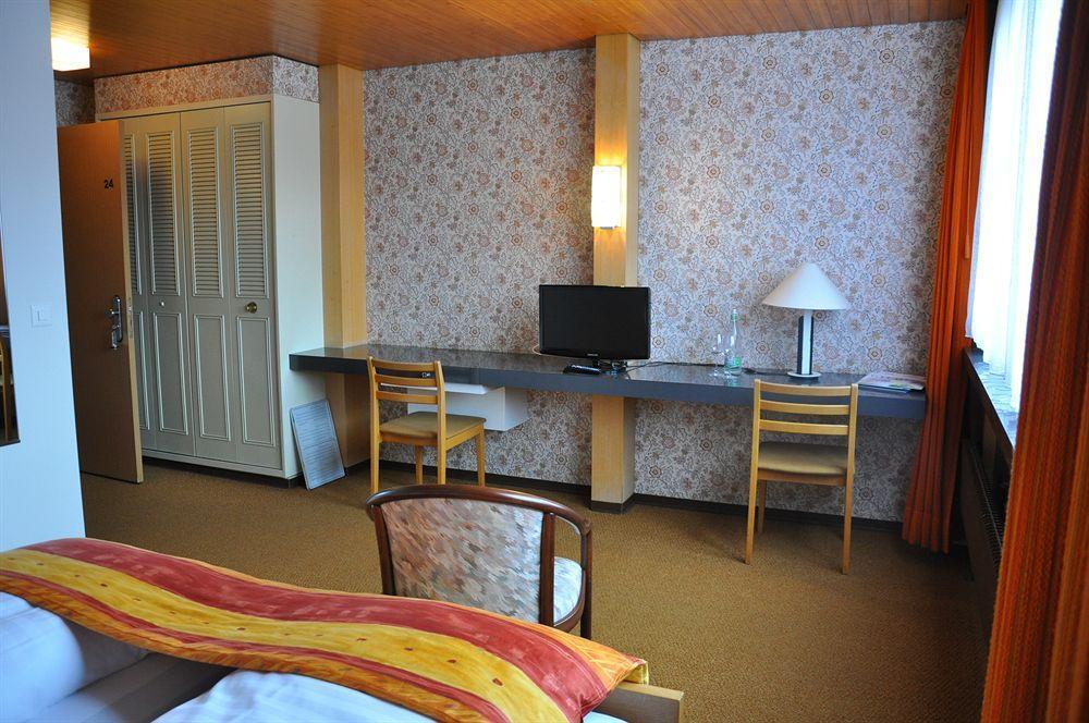 Hotel Garni Rosslipost Unteriberg ภายนอก รูปภาพ